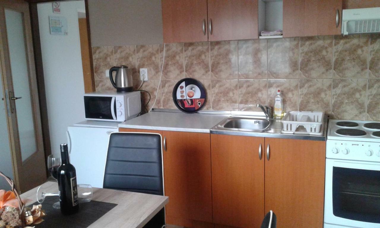 Guest House Ana Zadar Exterior foto