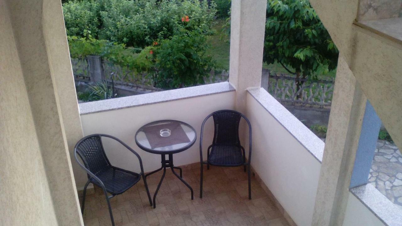 Guest House Ana Zadar Exterior foto