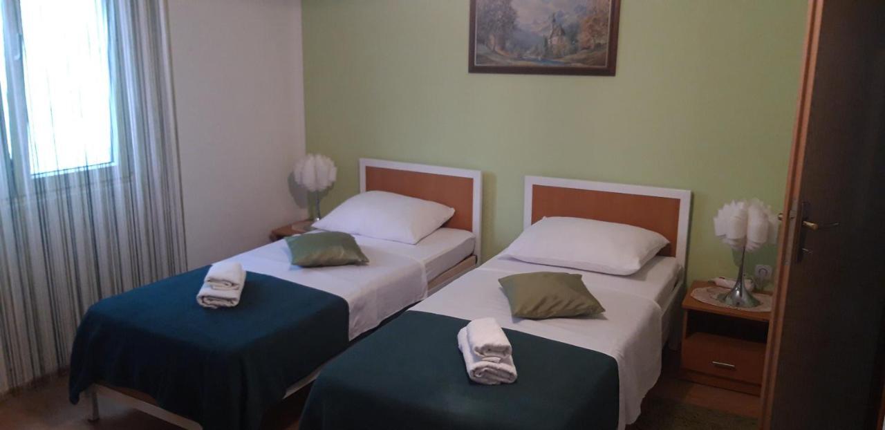 Guest House Ana Zadar Exterior foto